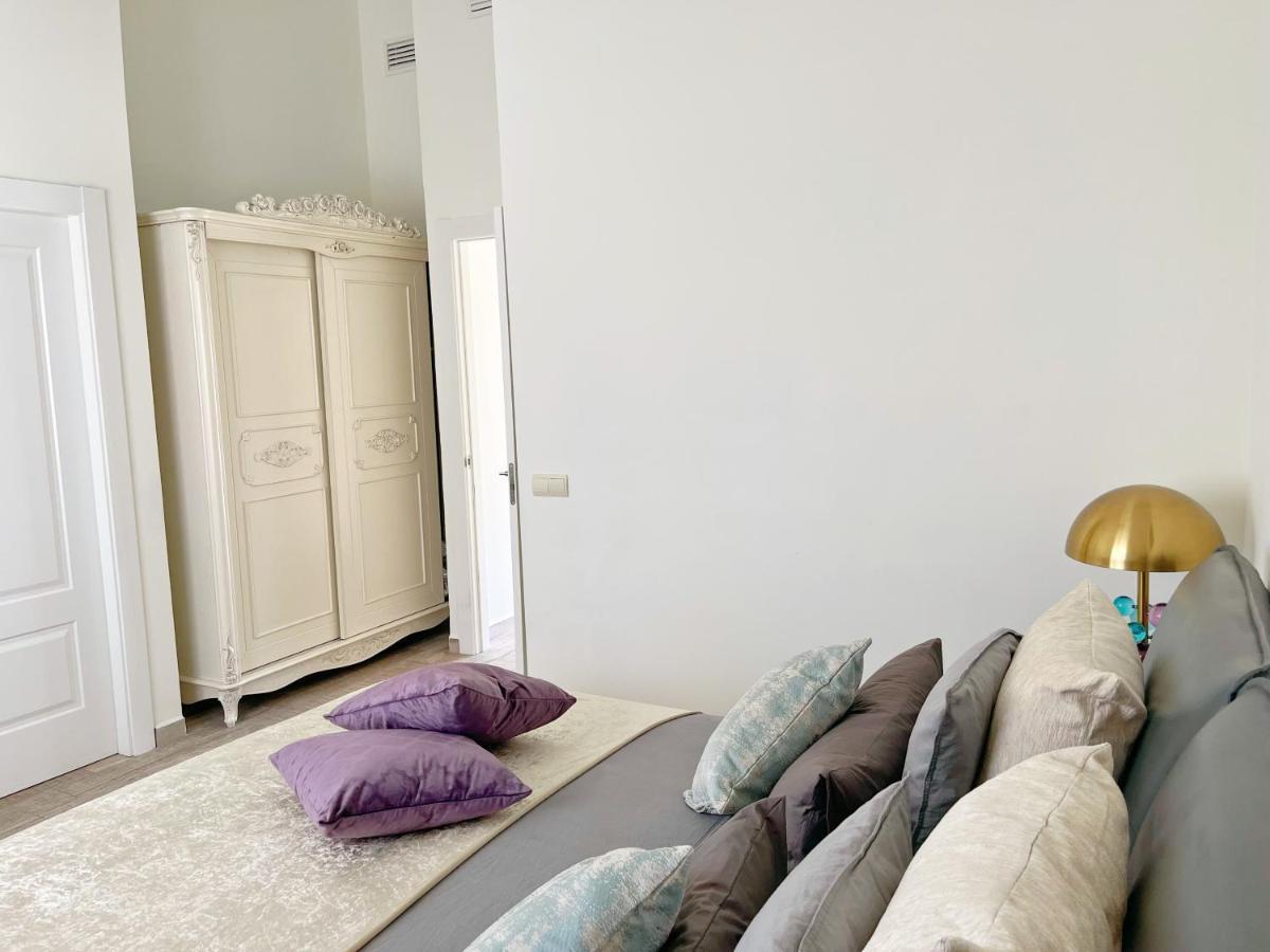 Cheerful Townhouse Center Sitges 5 Bedrooms Pool And Terrace 외부 사진